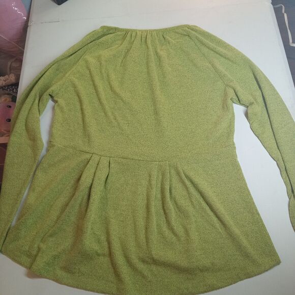 DG2 by Diane Gilman Raglan Sleeve Brushed Sweater Knit Peplum Top, Large - Picture 6 of 9